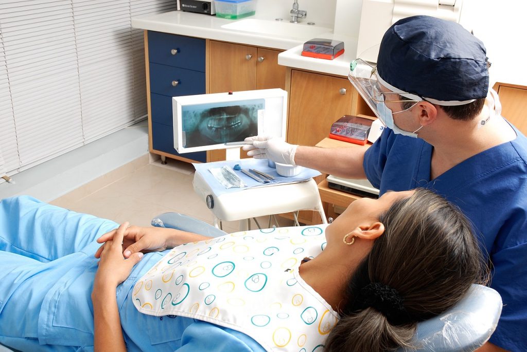 Cómo reconocer una enfermedad periodontal
